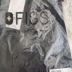 ***SOLD*** Disney black FIGS set